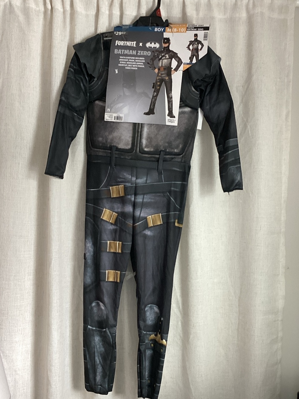 Fortnite x Batman Zero Boys Black Superhero Costume (M 8-10)